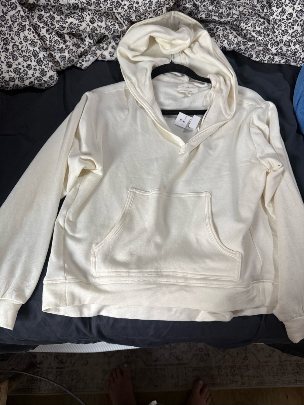 Women's Cream Hooded Pullover Sweatshirt - Relaxed Everyday Hoodie